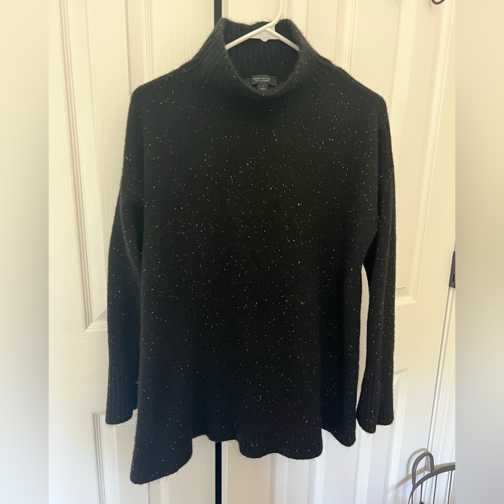 CASHMERE Ann Taylor Black Speckled Sweater Size L